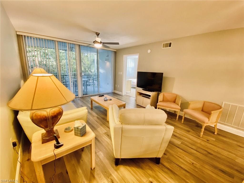 290 Naples Cove DR 2205-12
