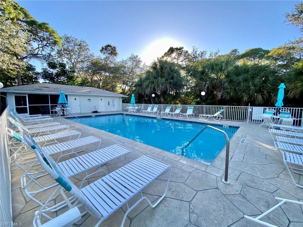 290 Naples Cove DR 2205-3