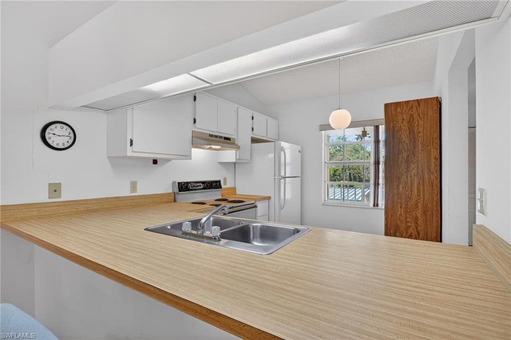 1704 Kings Lake BLVD 201-5