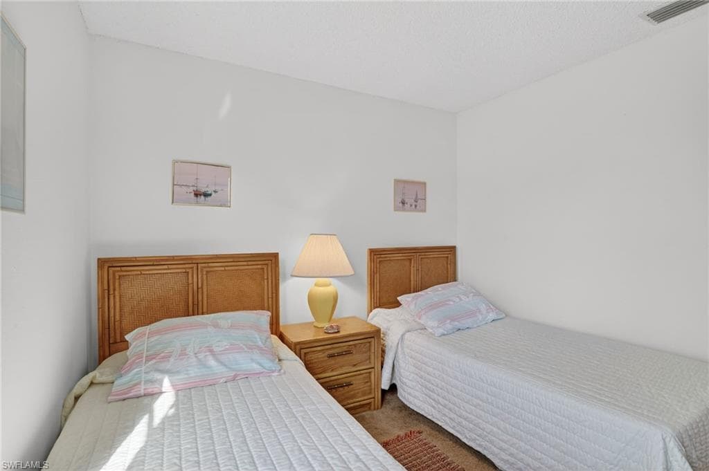 1704 Kings Lake BLVD 201-20