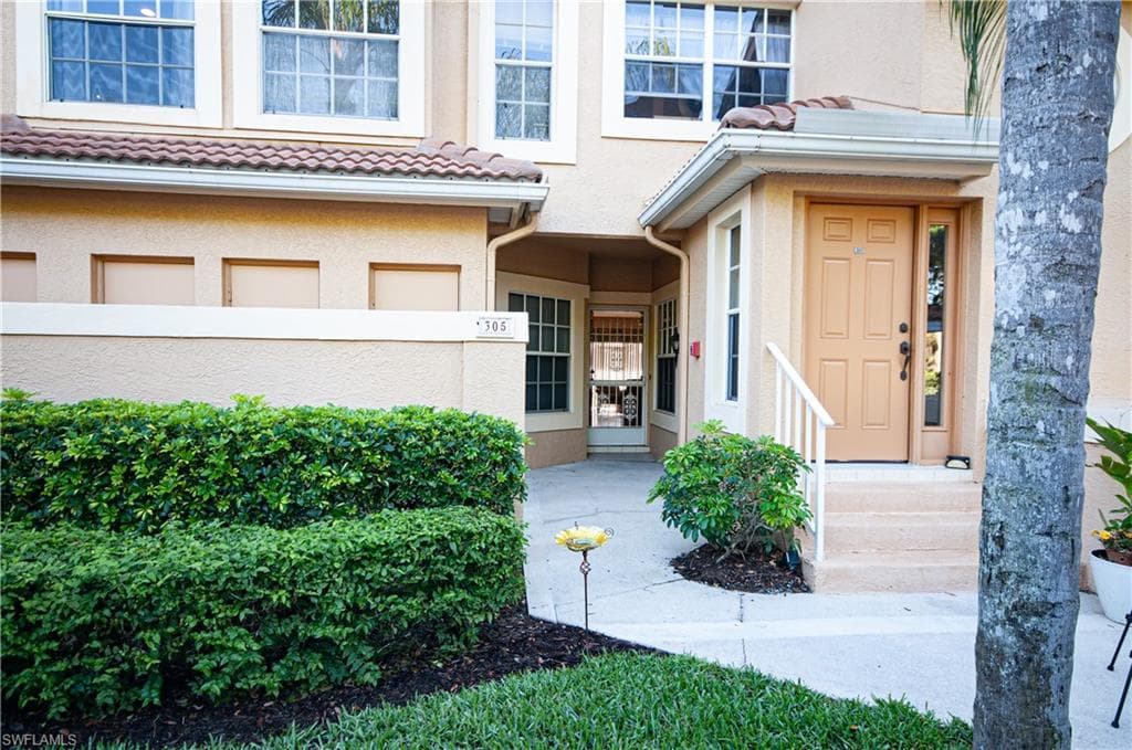 13020 Amberley CT 305-2