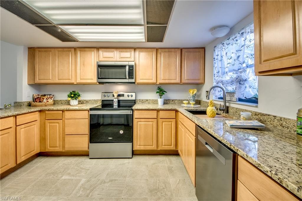 15350 Moonraker CT 304-5