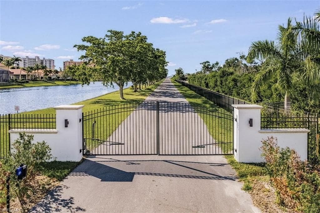 14040 Schultz RD-12