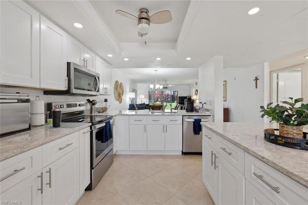 7260 Coventry CT 405-12