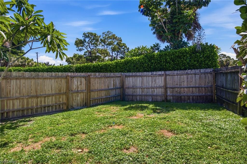 2300 Estey AVE-24