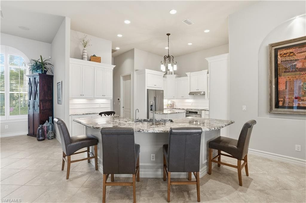 9450 Monteverdi WAY-6