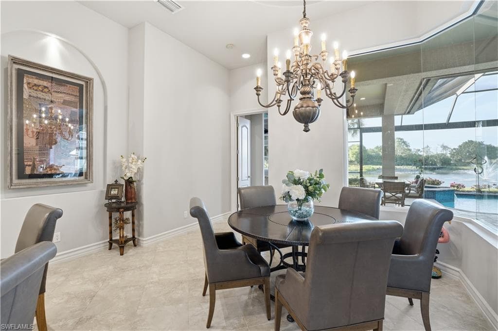 9450 Monteverdi WAY-13