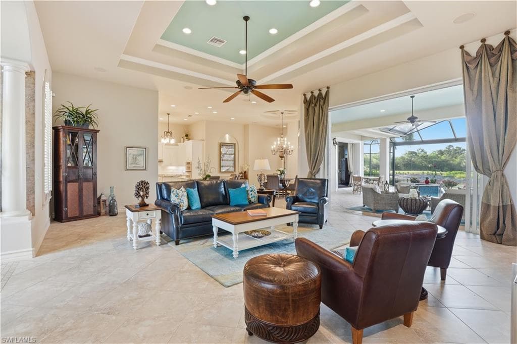 9450 Monteverdi WAY-5