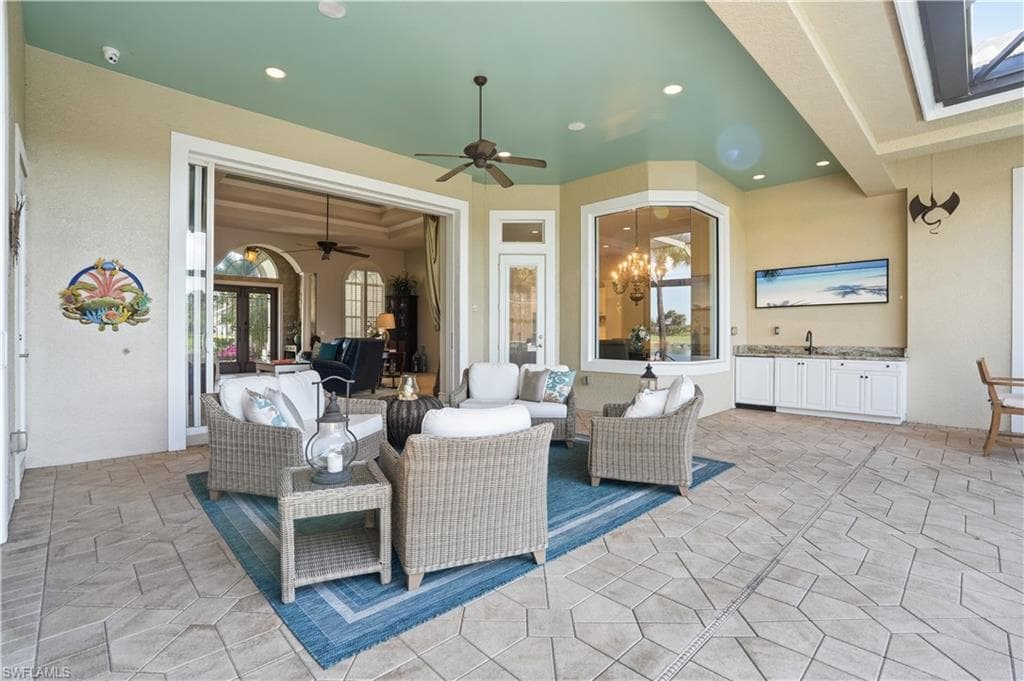 9450 Monteverdi WAY-30