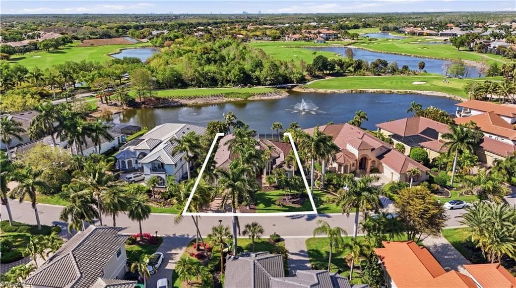 9450 Monteverdi WAY-38