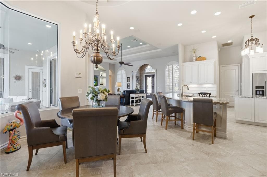 9450 Monteverdi WAY-11