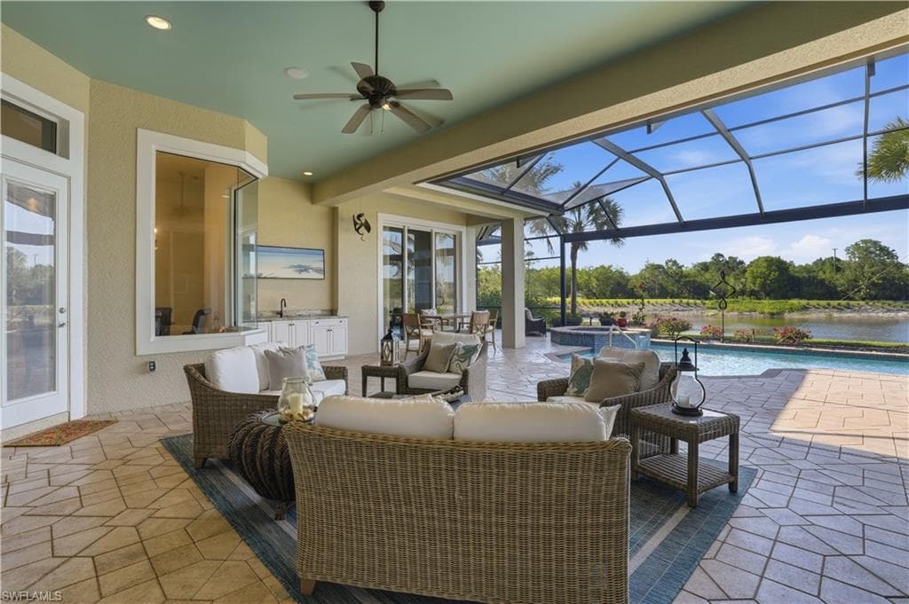 9450 Monteverdi WAY-29