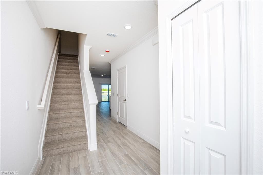 10536 Fountain Palm CIR-3