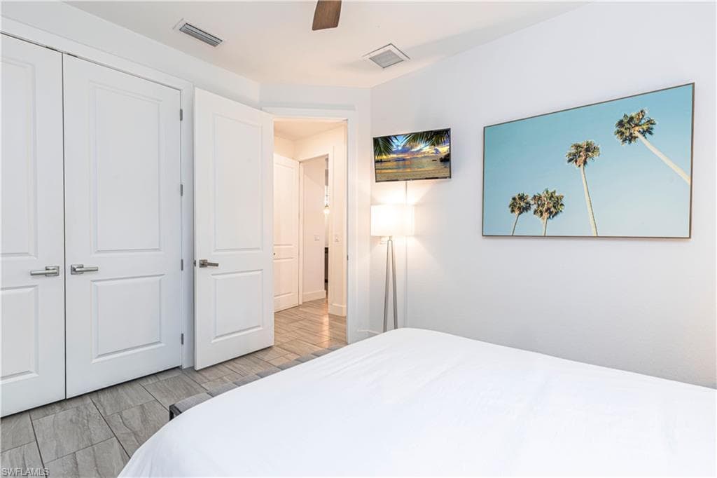 27180 Williams RD-23