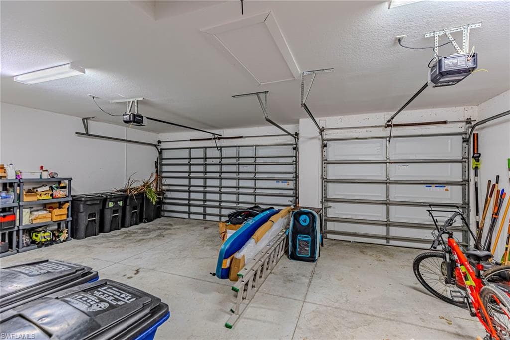 27180 Williams RD-28
