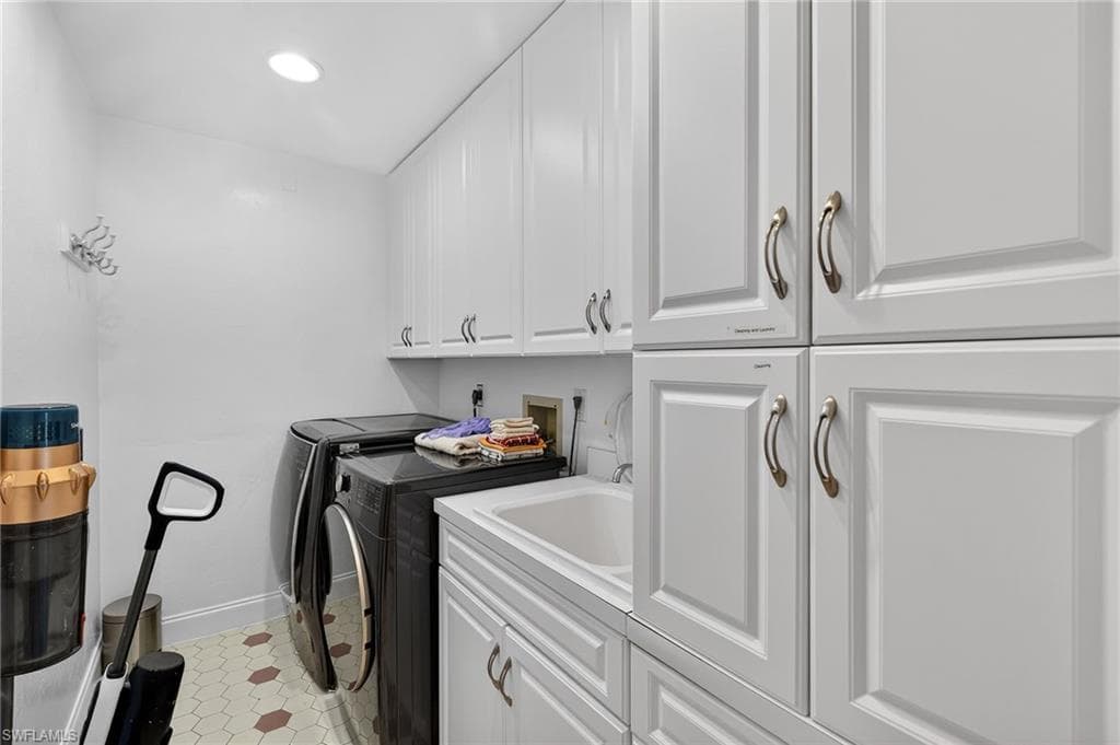 29 SE 10th AVE-32
