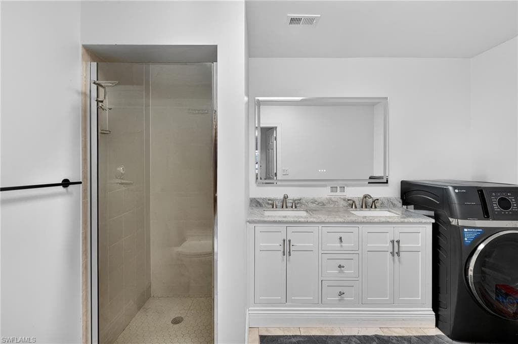 29 SE 10th AVE-36