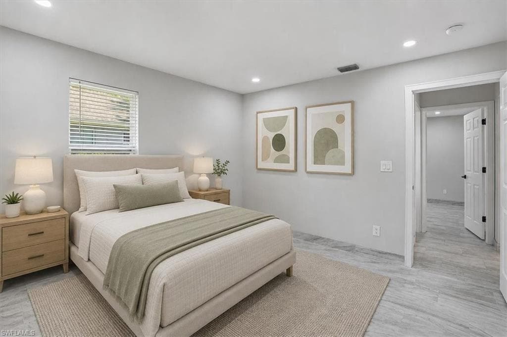 10225 Boca CIR-14