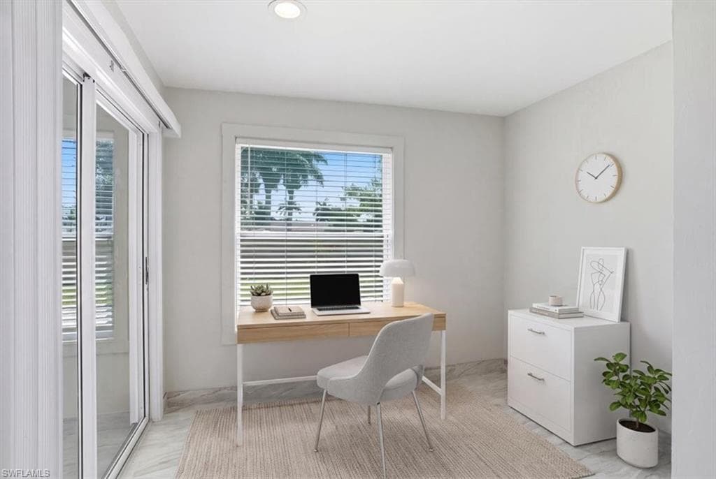 10225 Boca CIR-11