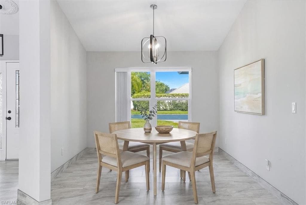 10225 Boca CIR-8