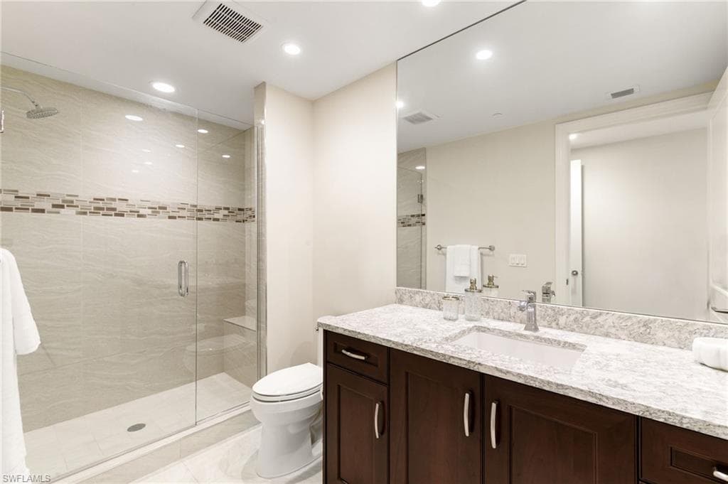 13665 Vanderbilt DR 701-33