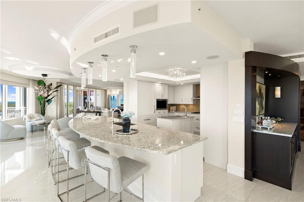 13665 Vanderbilt DR 701-19