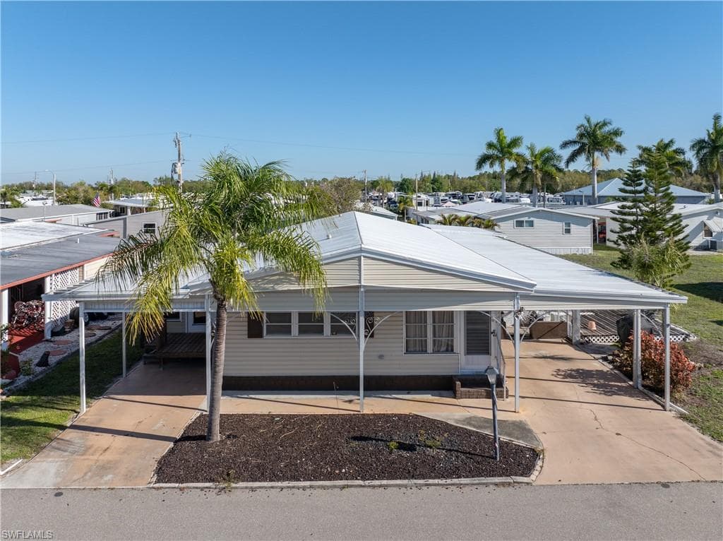 3373 Rainbow LN-1