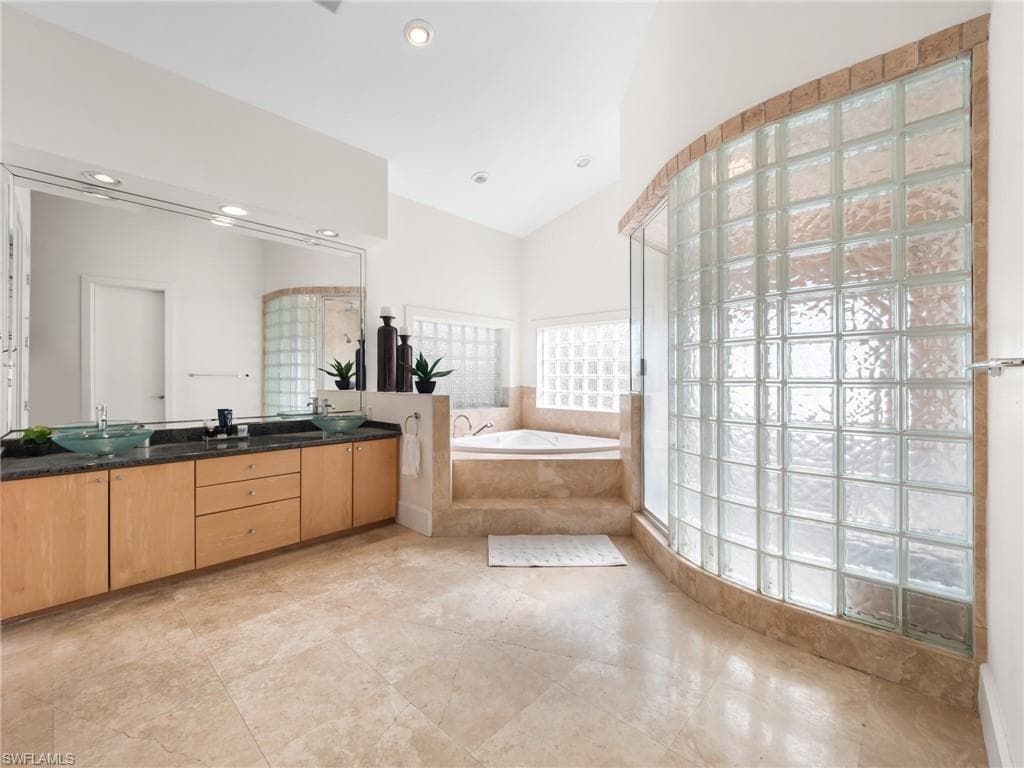12330 McGregor Woods CIR-23