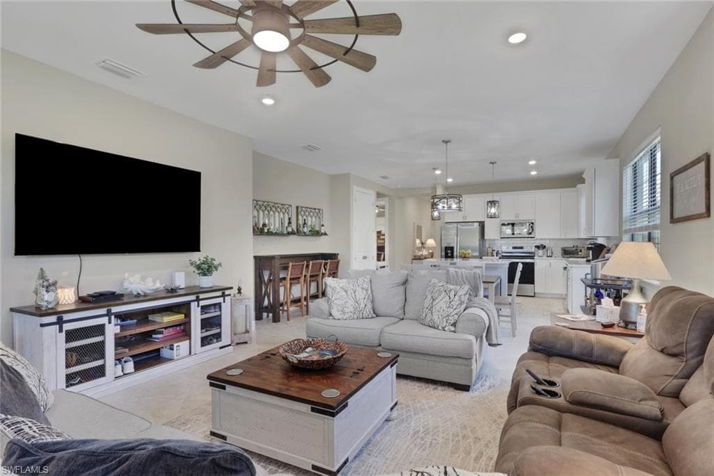3508 Stoneville DR-12