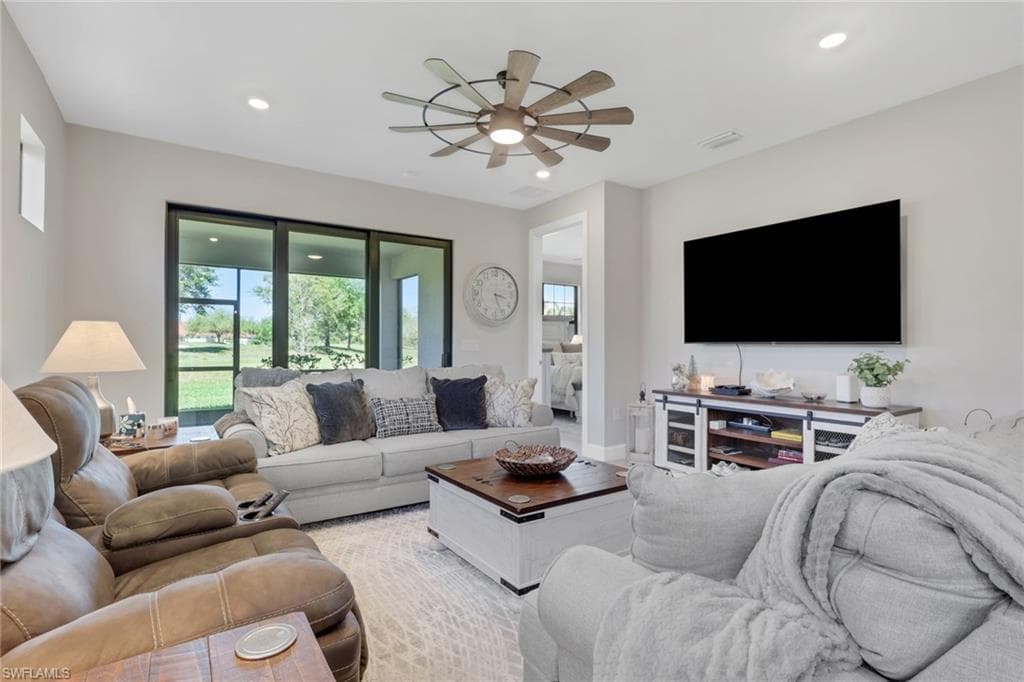 3508 Stoneville DR-10