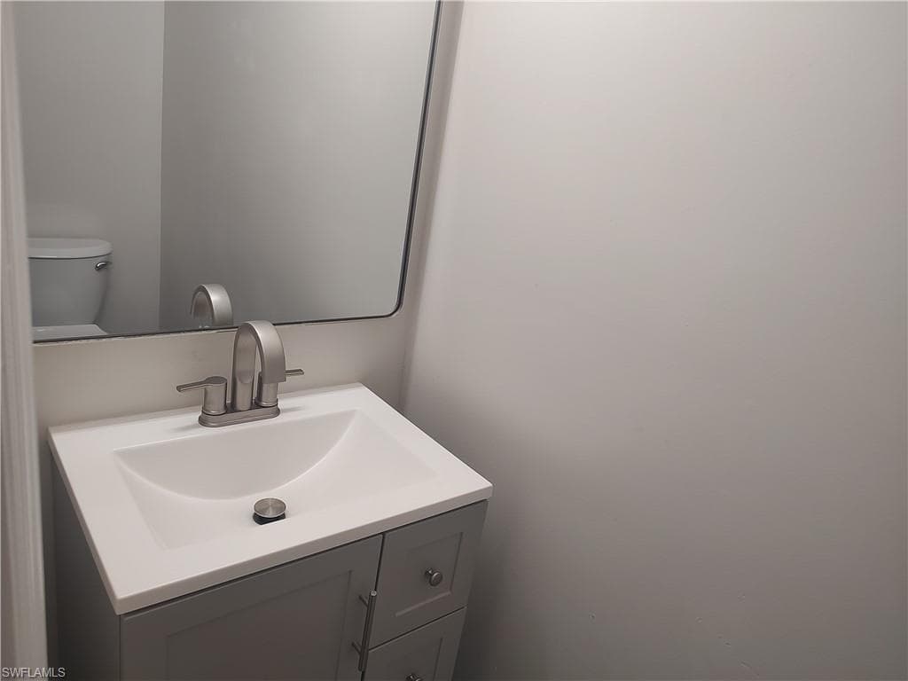 2434 Laurentina LN-15