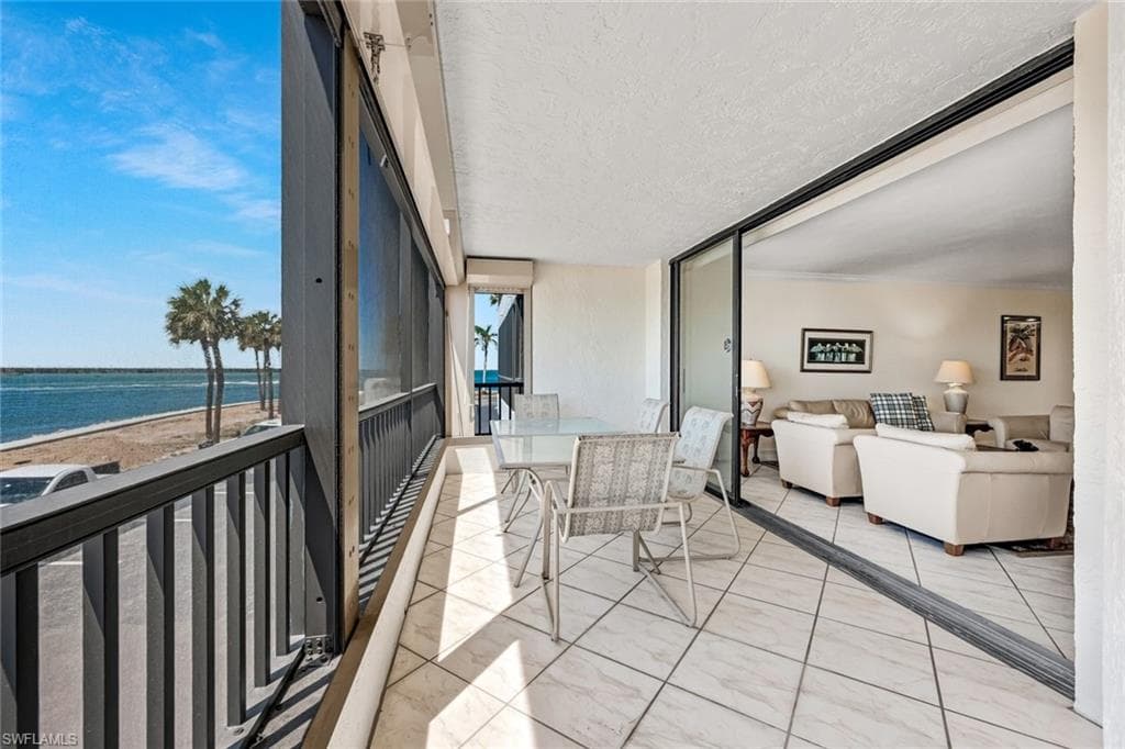 15011 Punta Rassa RD 103-21