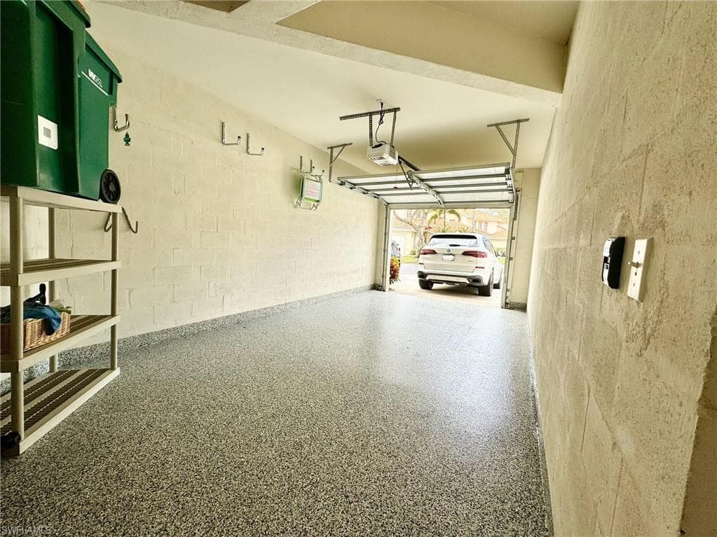 1061 Egrets Walk CIR 201-26