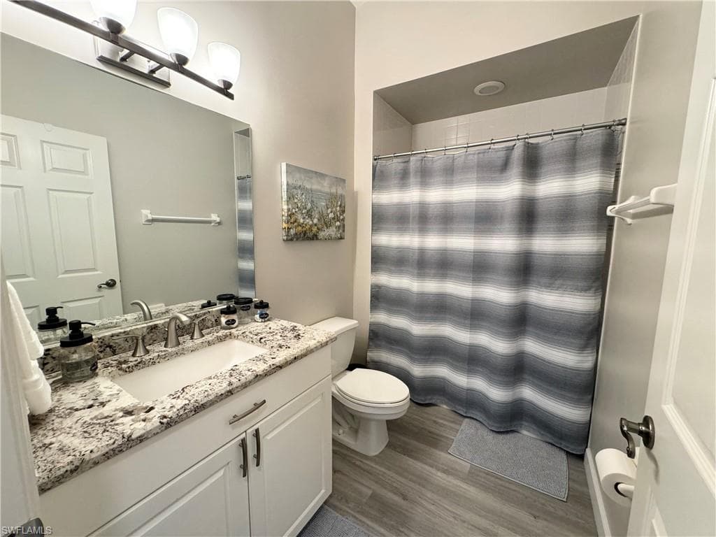 1061 Egrets Walk CIR 201-22