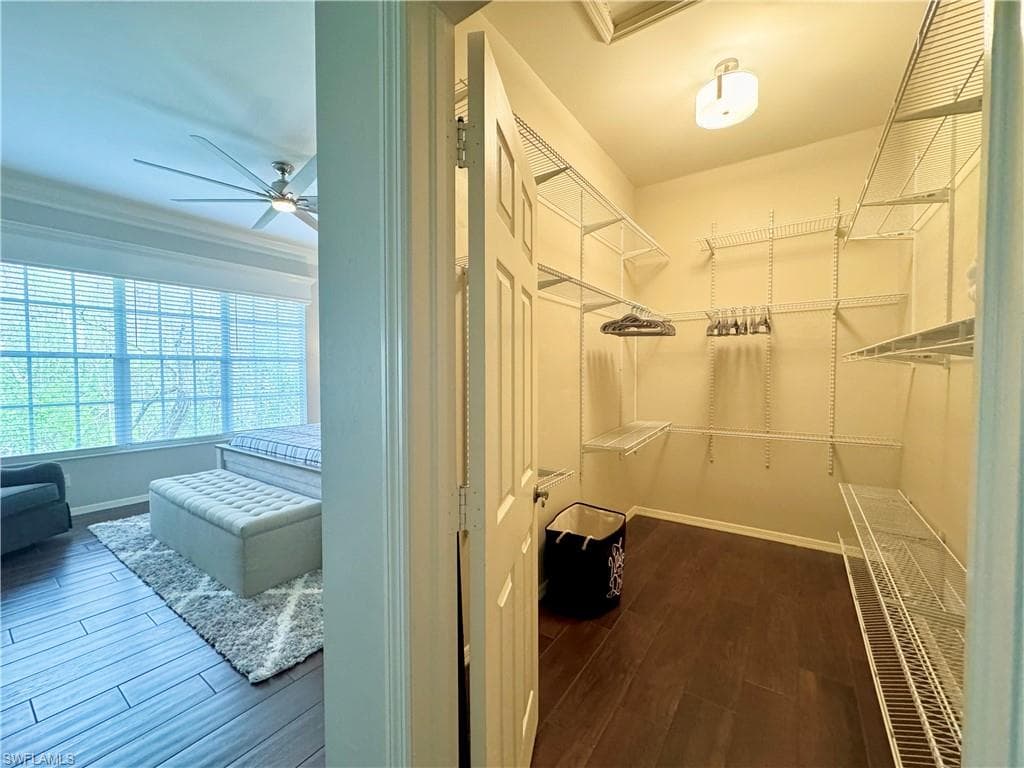 1061 Egrets Walk CIR 201-15