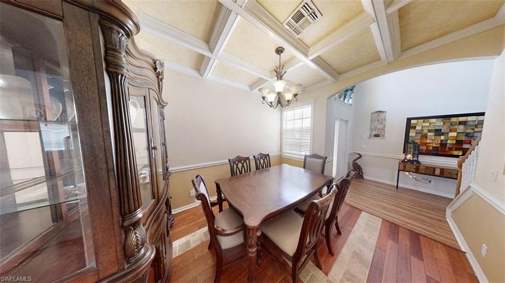 138 Burnt Pine DR-12