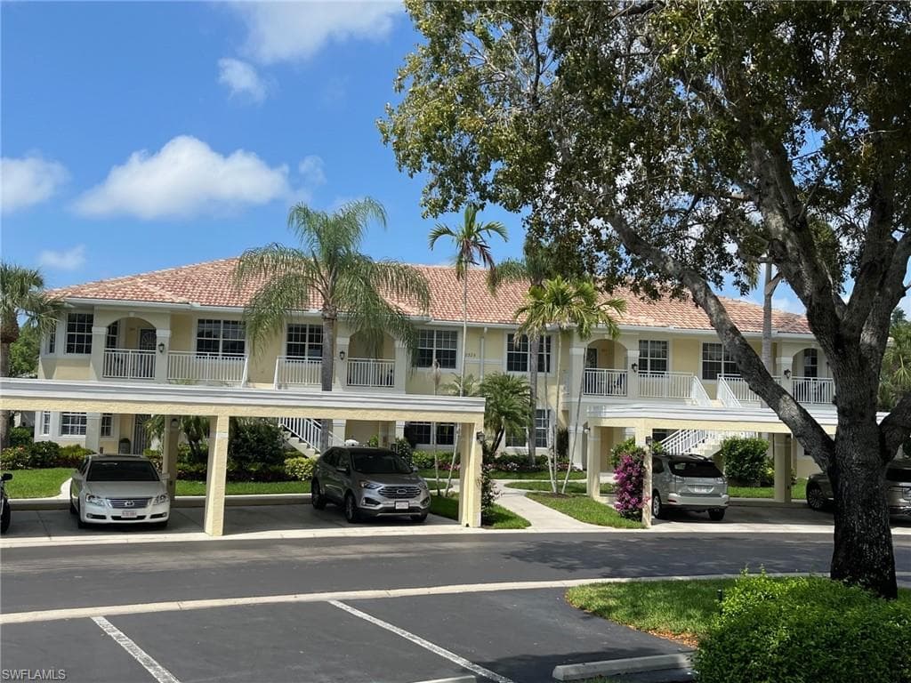 2325 Carrington CT 202-16