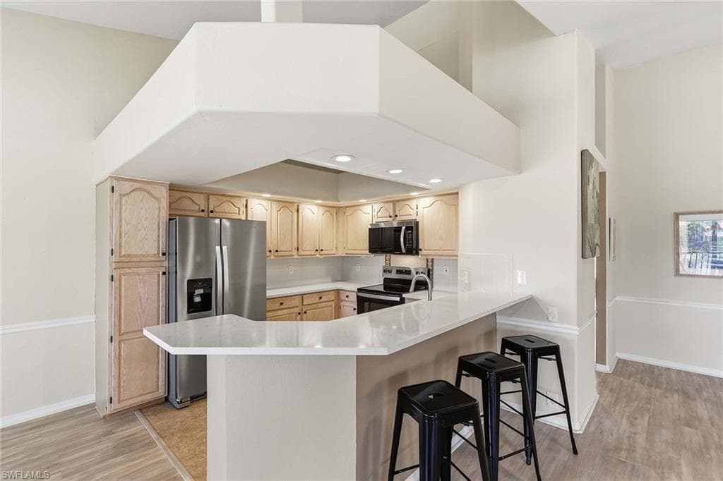 13200 Sherburne CIR 703-5