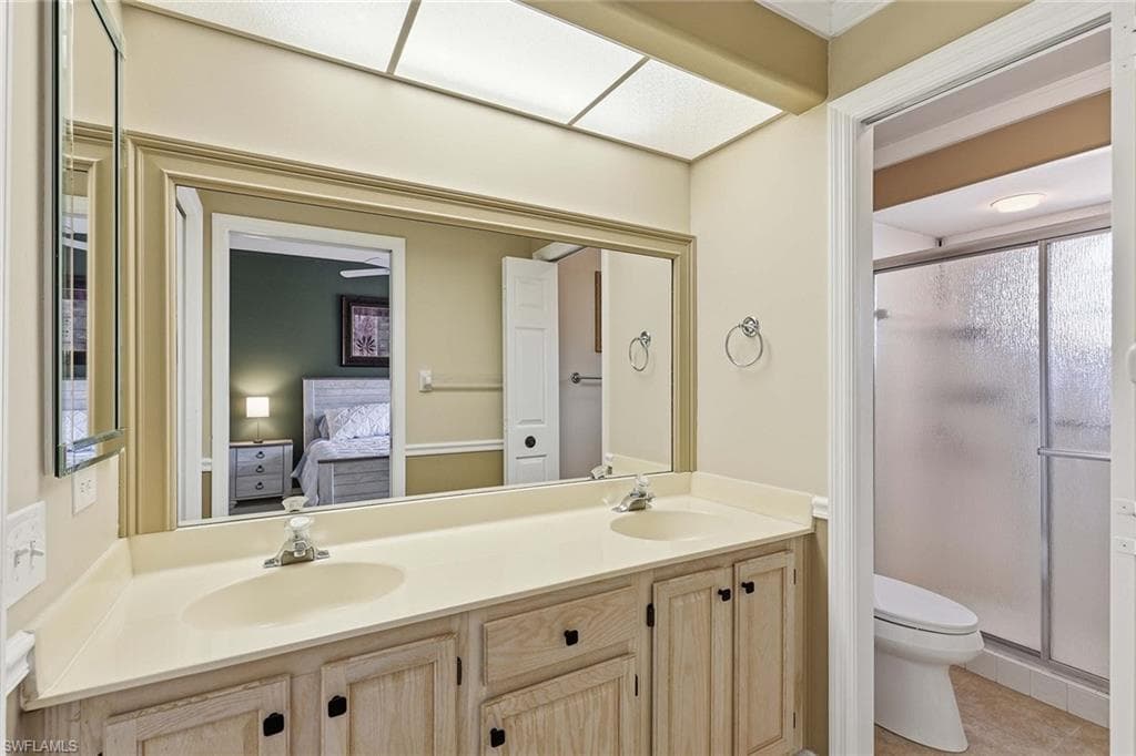 13200 Sherburne CIR 703-11