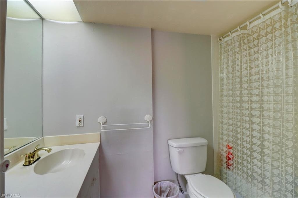 4260 SE 20th PL 801-13