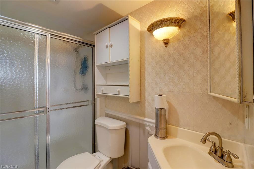 4260 SE 20th PL 801-17