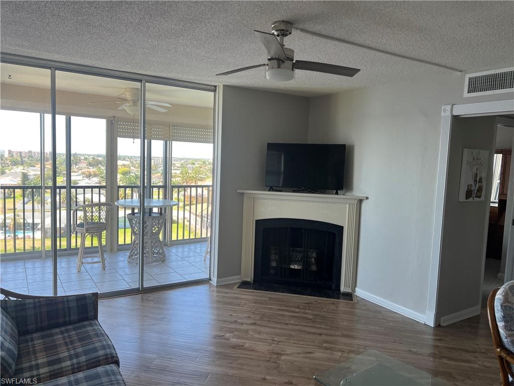 4260 SE 20th PL 801-7