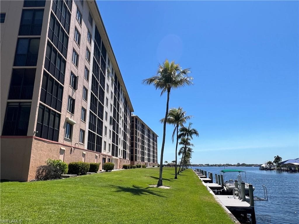 4260 SE 20th PL 801-25