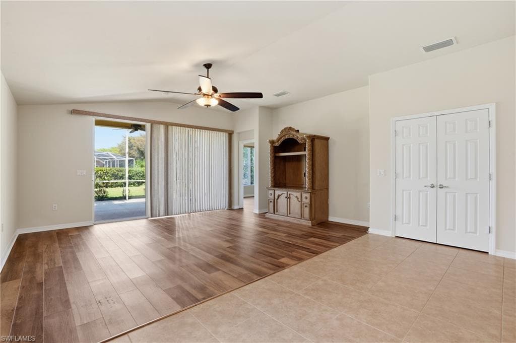 2457 Sutherland CT-8