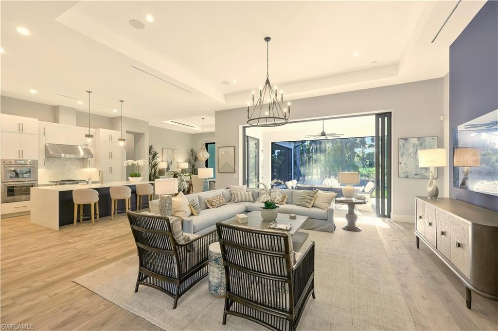 750 Myrtle TER-15