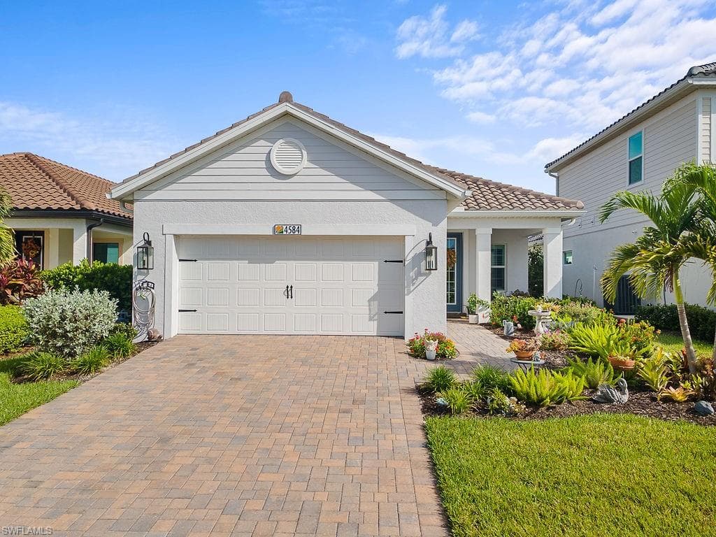 4584 Centaurus CIR-1