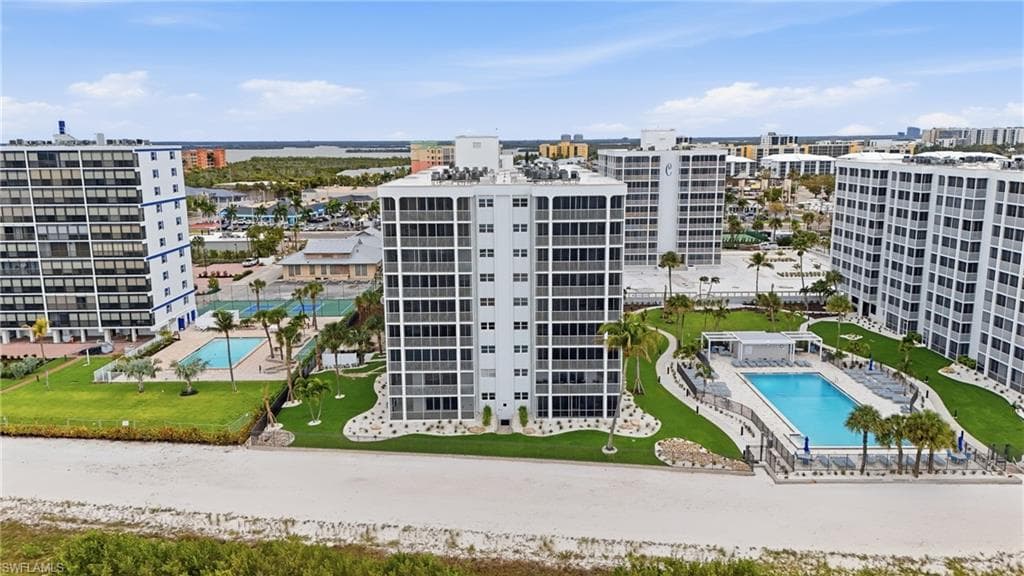 7146 Estero BLVD PH14-47