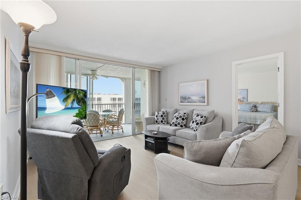 7146 Estero BLVD PH14-5