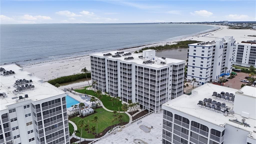 7146 Estero BLVD PH14-45