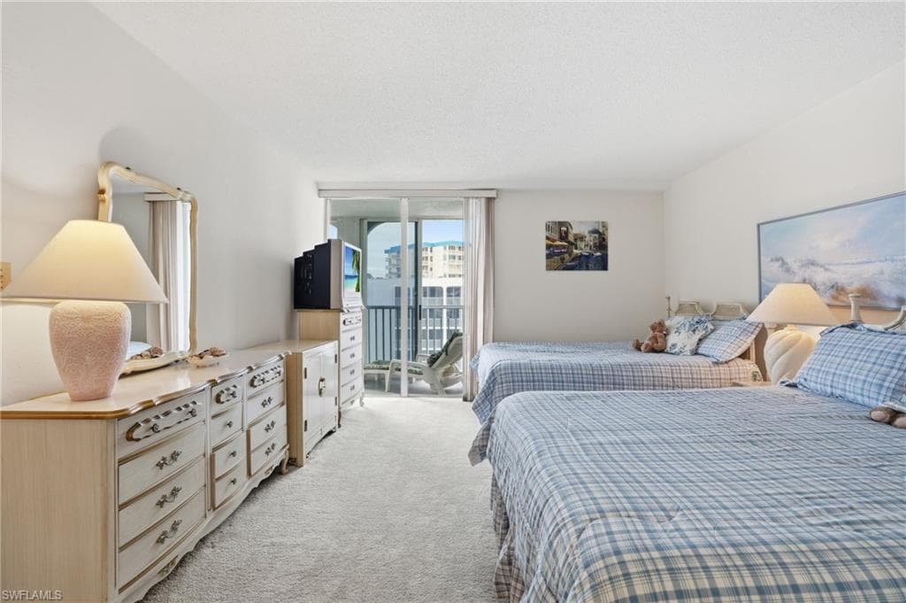 7146 Estero BLVD PH14-19